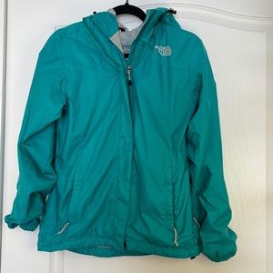 The North Face windbreaker/ rain jacket size XS in EUC beautiful color